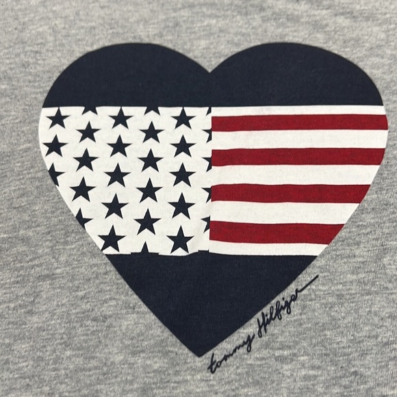 Tommy Hilfiger Heather Grey Heart Short Sleeve T Shirt Sz L - Picture 4 of 9